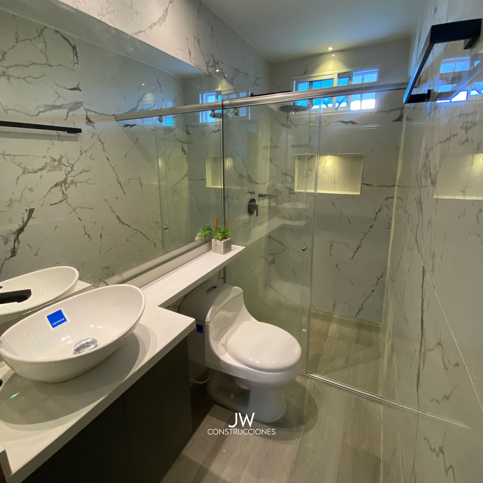 Baño tipo Spa con Diseño Moderno